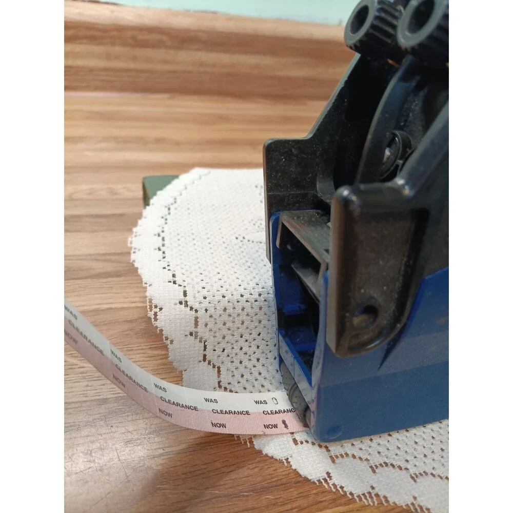 Avery Dennison Two-Line Labeler W/ Labels